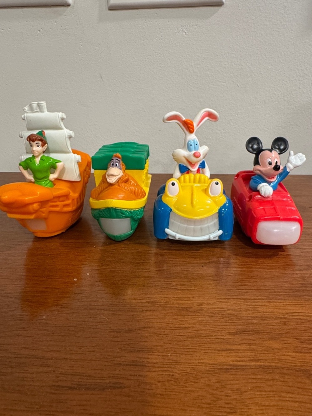 Disney Lot 40th Anniversary View Finder Mickey Peter Pan Roger Rabbit King Louie